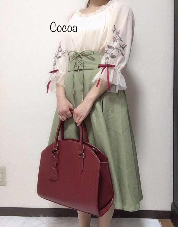 フィントコーデ チュールブラウス 花刺繍 レースアップ スカート